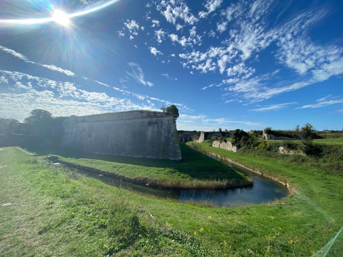 Les Amareyeurs - Ile D'Oleron - Maison Classee 3 Etoiles Avec Piscine - Clim - Velos Le Château-dʼOléron エクステリア 写真
