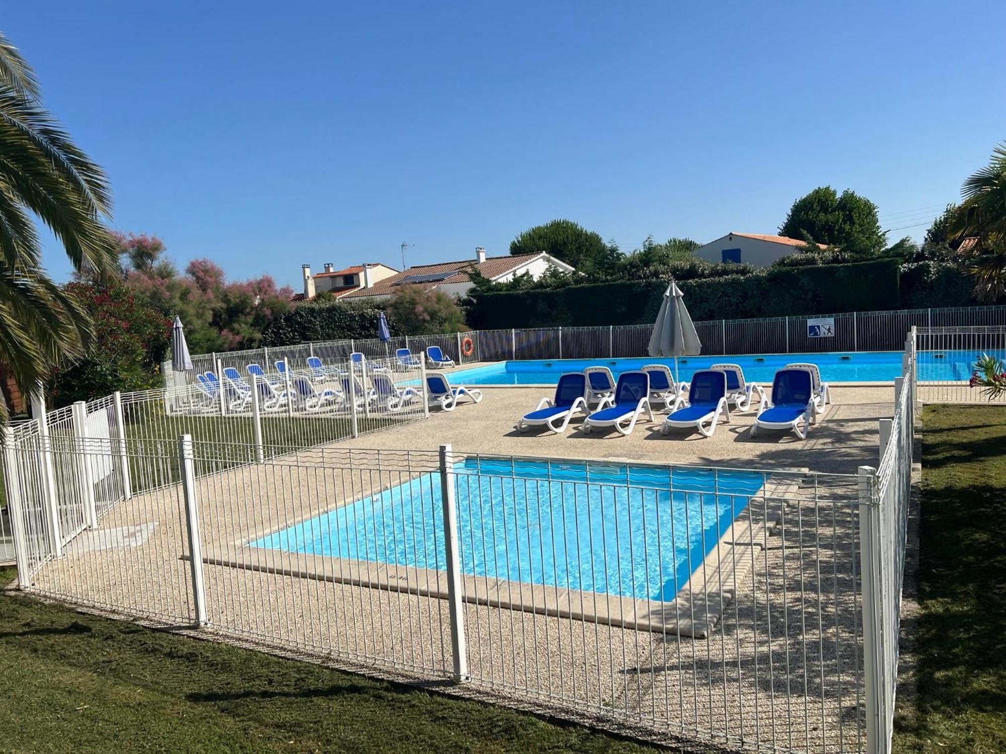 Les Amareyeurs - Ile D'Oleron - Maison Classee 3 Etoiles Avec Piscine - Clim - Velos Le Château-dʼOléron エクステリア 写真